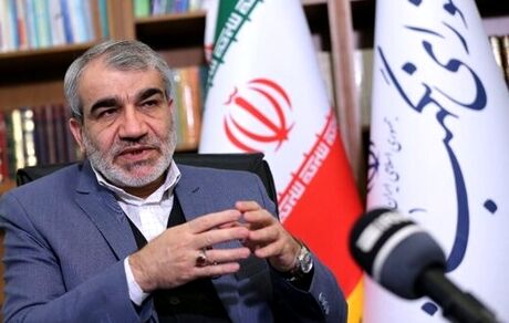 واکنش کدخدایی به استرداد مدیرعامل فراری بانک سرمایه