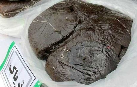 کشف تریاک از معده مسافر هواپیمای یزد