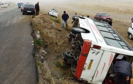 تکذیب فیلم آتش سوزی مینی‌بوس دانش آموزان قصرقند