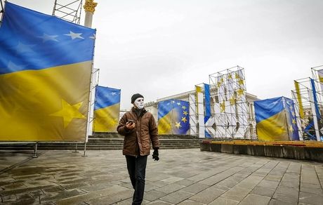 ۳۵ کشور شهروندان خود را از اوکراین خارج می‌کنند