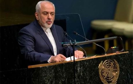 ظریف: آمریکا یا قانون را نمی‌فهمد یا سازمان ملل را