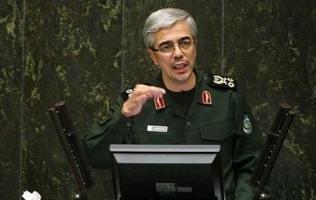 سرلشکر باقری: نتیجه تجاوز به کشور قطعا انهدام و اسارت خواهد بود 