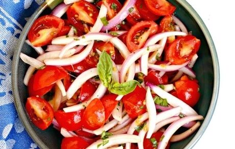 قیمت گوجه فرنگی و پیاز تا ۱۵ درصد کاهش یافت