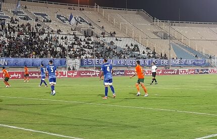 صعود استقلال خوزستان به رده نهم لیگ برتر فوتبال / مس بدون نویدکیا هم باخت