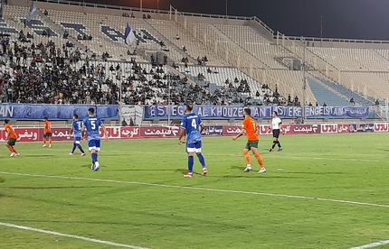 صعود استقلال خوزستان به رده نهم لیگ برتر فوتبال / مس بدون نویدکیا هم باخت