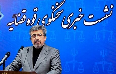 توماج صالحی با قرار بازداشت موقت در زندان است / سایر متهمین فساد واردات چای در حال شناسایی است