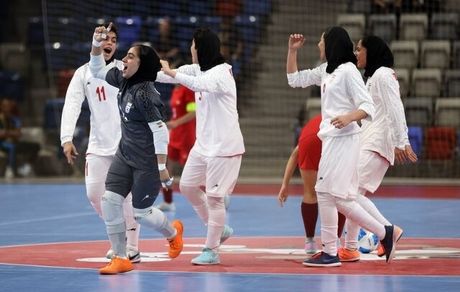 برد تیم ملی فوتسال دختران ایران در اولین دیدار خود در بازیهای آسیایی جوانان