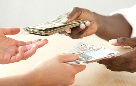 وضعیت فروش ارز اربعین در صرافی‌ها/ دینار را در صرافی‌های عراق و مرزی بگیرید
