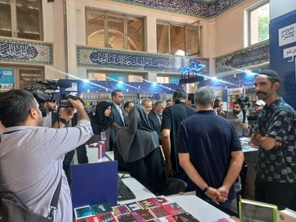 بازدید رئیس جمهور از نمایشگاه کتاب تهران