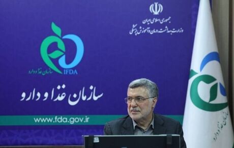 وزیر بهداشت از برنامه کنترل قیمت دارو با بیمه خبرداد
