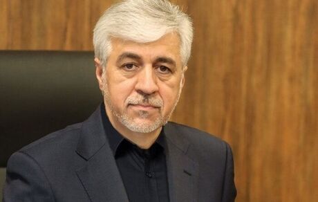 دستور وزیر ورزش: بازی پرسپولیس و پیکان در ورزشگاه آزادی برگزار می‌شود