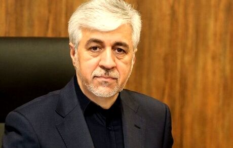 دستور وزیر ورزش: بازی پرسپولیس و پیکان در ورزشگاه آزادی برگزار می‌شود