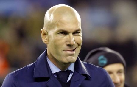 زین‌الدین زیدان تهدید به اخراج شد