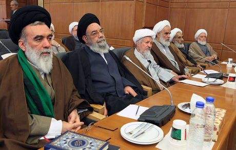 مطالبات اعضای مجلس خبرگان از رئیسی چه بود؟