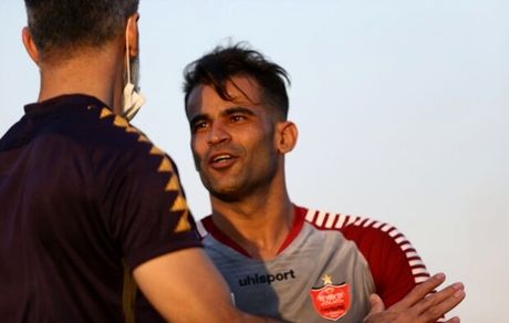 خبر بد برای پرسپولیس در خط حمله/ احتمال دوری بلندمدت آل‌کثیر!