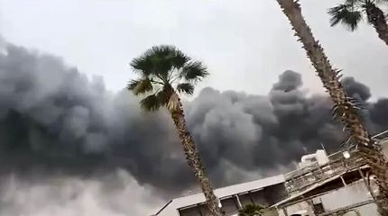 برخورد موشک‌های ایرانی به کارخانه‌های فولاد و آمونیاک رژیم صهیونیستی 