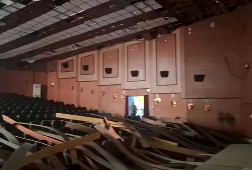 سینما شکوفه در حملات شب گذشته آسیب دید / ویدئو