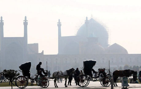 استمرار آلودگی هوا و تعطیلی مدارس در اصفهان