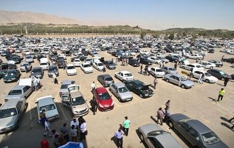 دولت در ساماندهی بازار خودرو صادق نیست