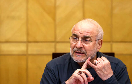 قالیباف: ایران باید در افق ۱۴۱۴ سهم واقعی خود را در اقتصاد و فرهنگ منطقه بازیابد