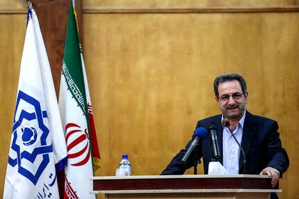 استاندار تهران: خبرنگاران در شرایط کرونا وزنه محکمی در آگاهی رسانی بودند