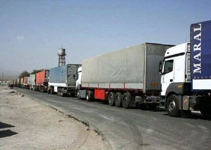 حمل ۲۰۰ هزار تن کالای اساسی توسط ناوگان باری آذربایجان‌غربی از بنادر جنوبی کشور 