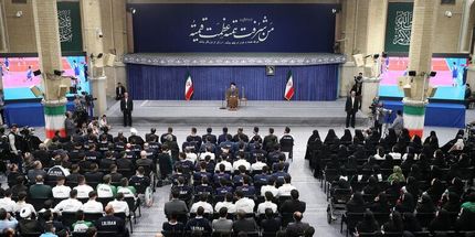 رهبر معظم انقلاب: رئیس جمهور آمریکا اگر توانایی دارد اعتراضات آمریکا را آرام کند / ناامیدی جوانان کشور حرف‌های نامطالعه نشده است