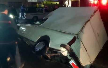 فرونشست در شهرک ولیعصر تهران، ۳ خود را گرفتار کرد