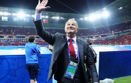 دبیاسی: فقط جزئیات نهایی قراردادم با تیم ملی ایران باقی مانده است