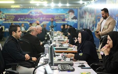 مردان بیش از زنان داوطلب نمایندگی مجلس شدند