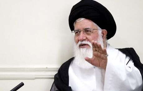 امام جمعه ای که دوست دارد،همیشه حرفهای جنجالی بزند