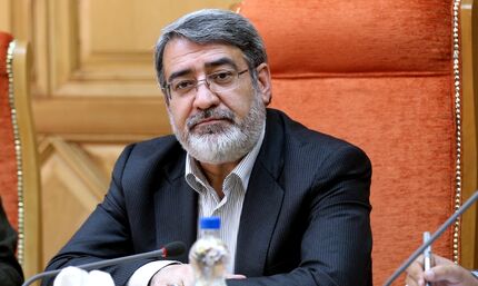وزیر کشور: استفاده از کارت ملی برای اخذ خدمات در دستگاه‌های دولتی الزامی است