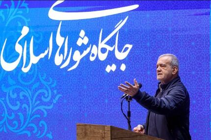 رئیس جمهور: دولت بدنبال قطع همه مسیرهای رانت و رشوه است / می‌خواهیم عدالت را پیاده کنیم