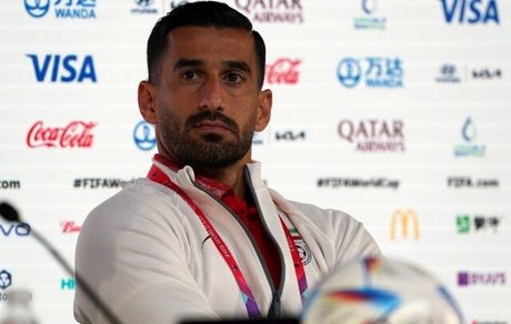 کاپیتان تیم ملی فوتبال در نشست خبری: به نام خدای رنگین کمان / به همه تسلیت می‌گویم