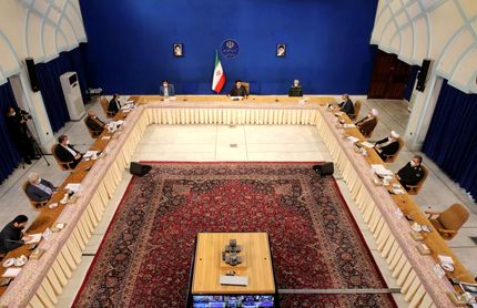 مسابقات ورزشی با حضور محدود تماشاگران و رعایت شیوه‌نامه‌های بهداشتی برگزار شود
