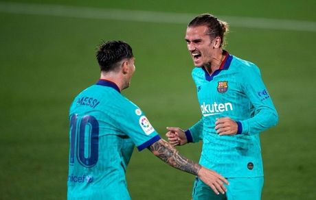 
پیروزی قاطع با درخشش MSG؛ امیدهای بارسا زنده ماند
