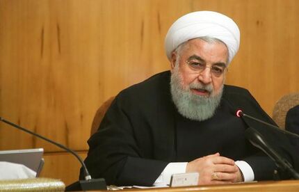روحانی: فداکاری‌های مردم باعث تداوم انقلاب شد