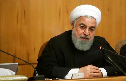 روحانی: فداکاری‌های مردم باعث تداوم انقلاب شد