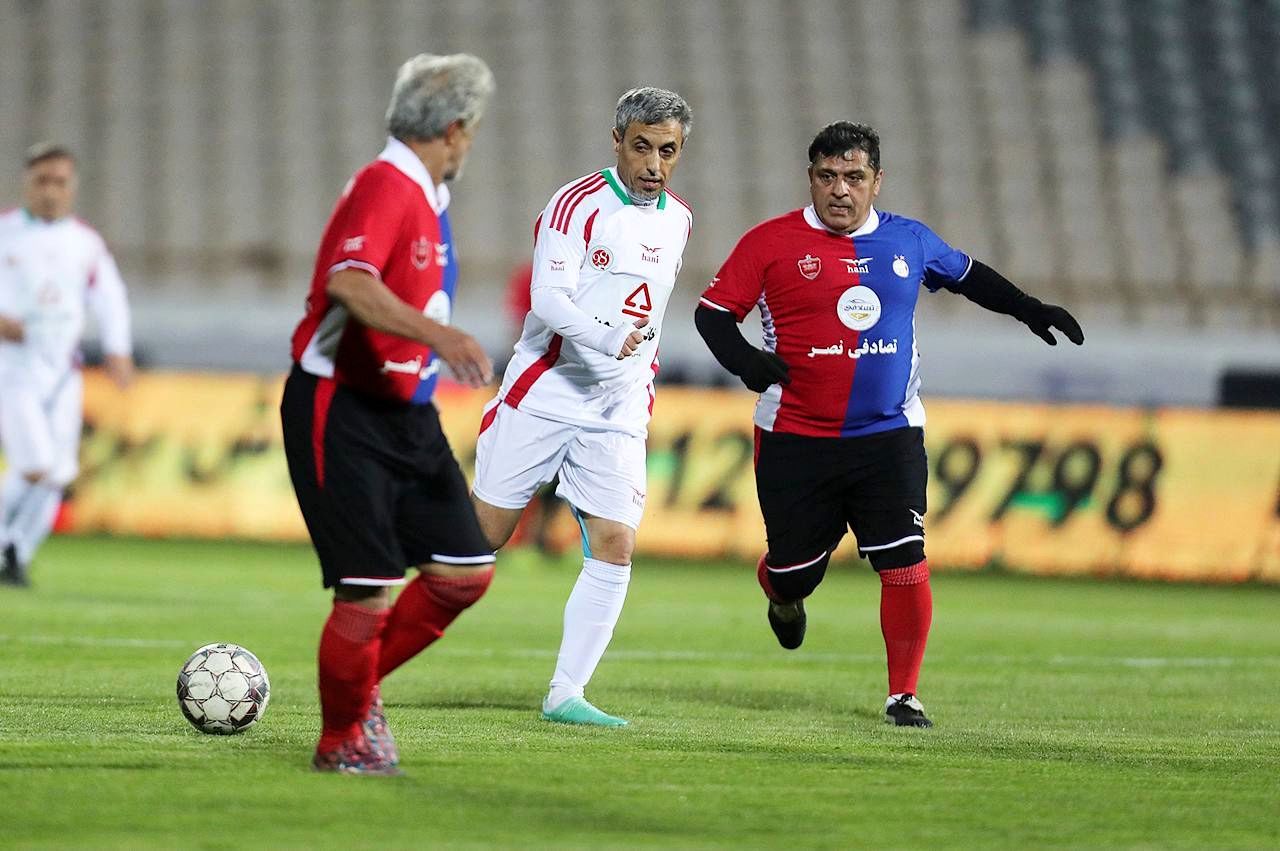 دیدار دوستانه منتخب ۹۸ و سرخابی‌ها 