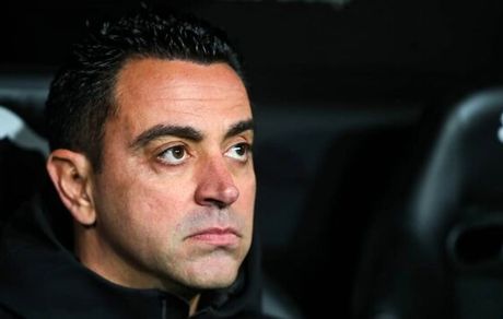 بارسلونا: اخراج ژاوی شایعه است