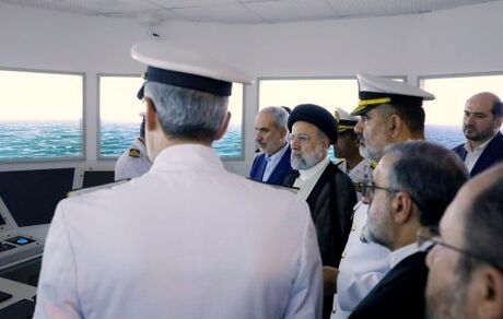 بازدید رئیس جمهور از سامانه شبیه‌ساز پل فرماندهی کشتی در دانشگاه علوم دریایی امام خمینی (ره)