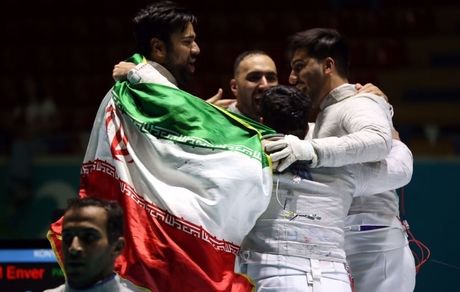 تیم ملی شمشیربازی سابر ایران قهرمان رقابت‌های کشورهای اسلامی شد