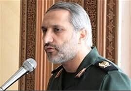 
سردار یزدی: مسئولین تفکر بسیجی را در خود ایجاد کنند
