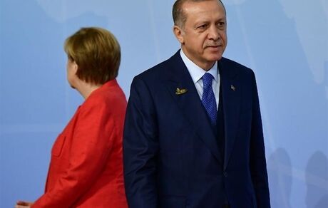 گفتگوی تلفنی مرکل و اردوغان درباره شرایط سوریه