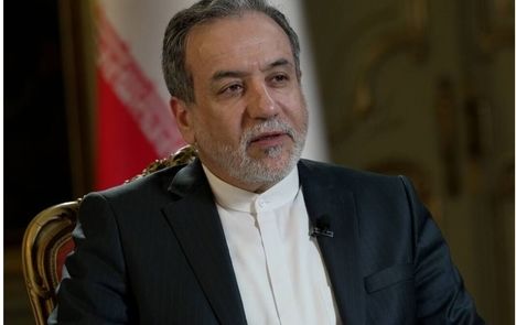 عراقچی: آمریکا به دنبال دیکته کردن است نه مذاکره