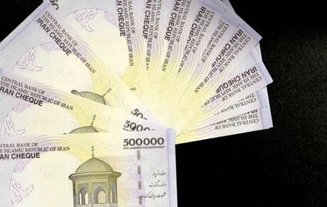 افزایش ۲۰ درصدی حقوق کارمندان دولت در سال آینده