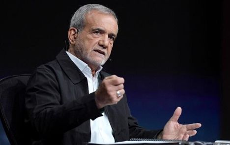 رئیس جمهور: خدای شن‌های طبس، نگهدارنده مردم ایران است / امیدواریم آمریکا درس بگیرد