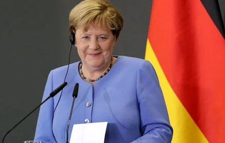 اکثر آلمانی‌ها معتقدند "دوران طلایی" آنها به پایان رسیده است