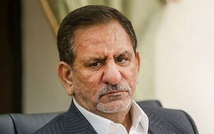 جهانگیری: تصمیمات لازم برای تسریع روند ترخیص کالاو تخلیه بنادر گرفته می شود