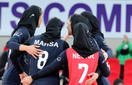 آغاز اردوی مشترک تیم ملی والیبال بانوان و تیم پیکان